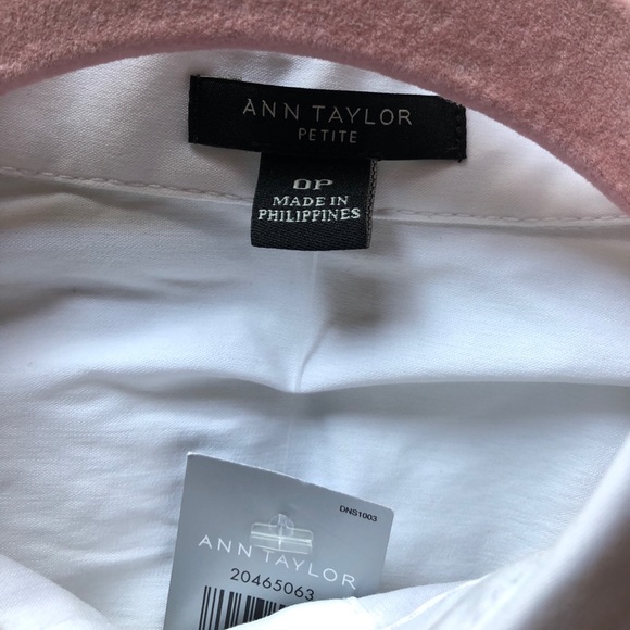 Button dress shirt - Picture 2 of 2